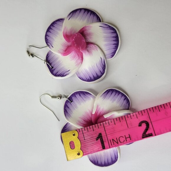 Purple and White Floral Earrings Light Flower Earrings - Picture 4 of 6